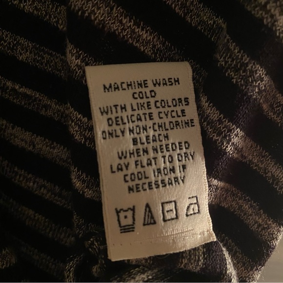 Max Studio Women’s Extra Small, Long sleeve A Line Flare - Picture 5 of 7